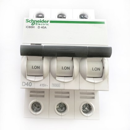 Schneider Electric iC60H A9F55340 D40A D40 40A 40 Amp 3 Pole Phase MCB Circuit Breaker Type D